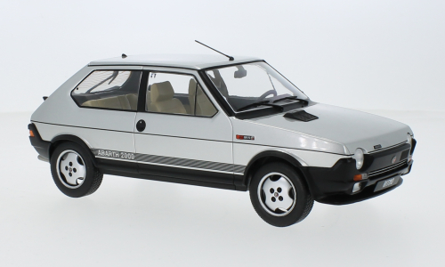 Fiat Ritmo TC 125 A silber MCG 1:18